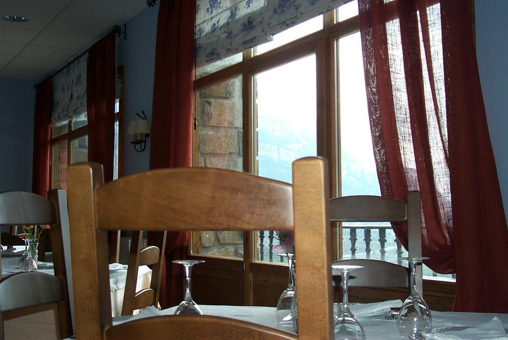 Hotel Palazio Nerin Ngoại thất bức ảnh