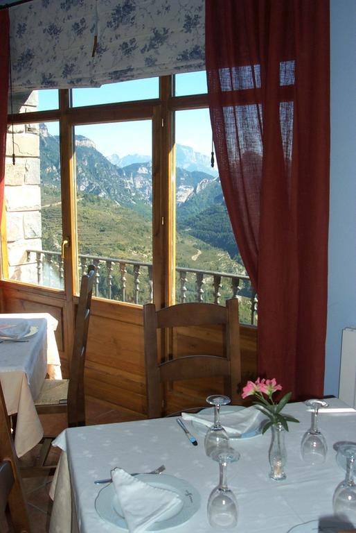 Hotel Palazio Nerin Ngoại thất bức ảnh