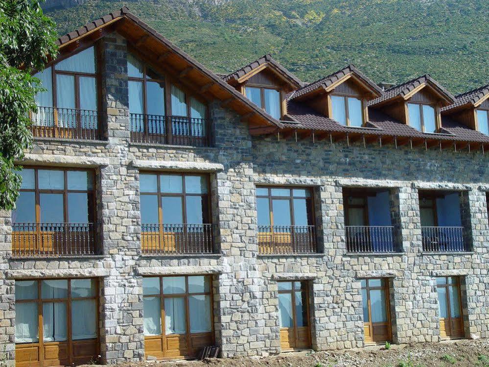 Hotel Palazio Nerin Ngoại thất bức ảnh